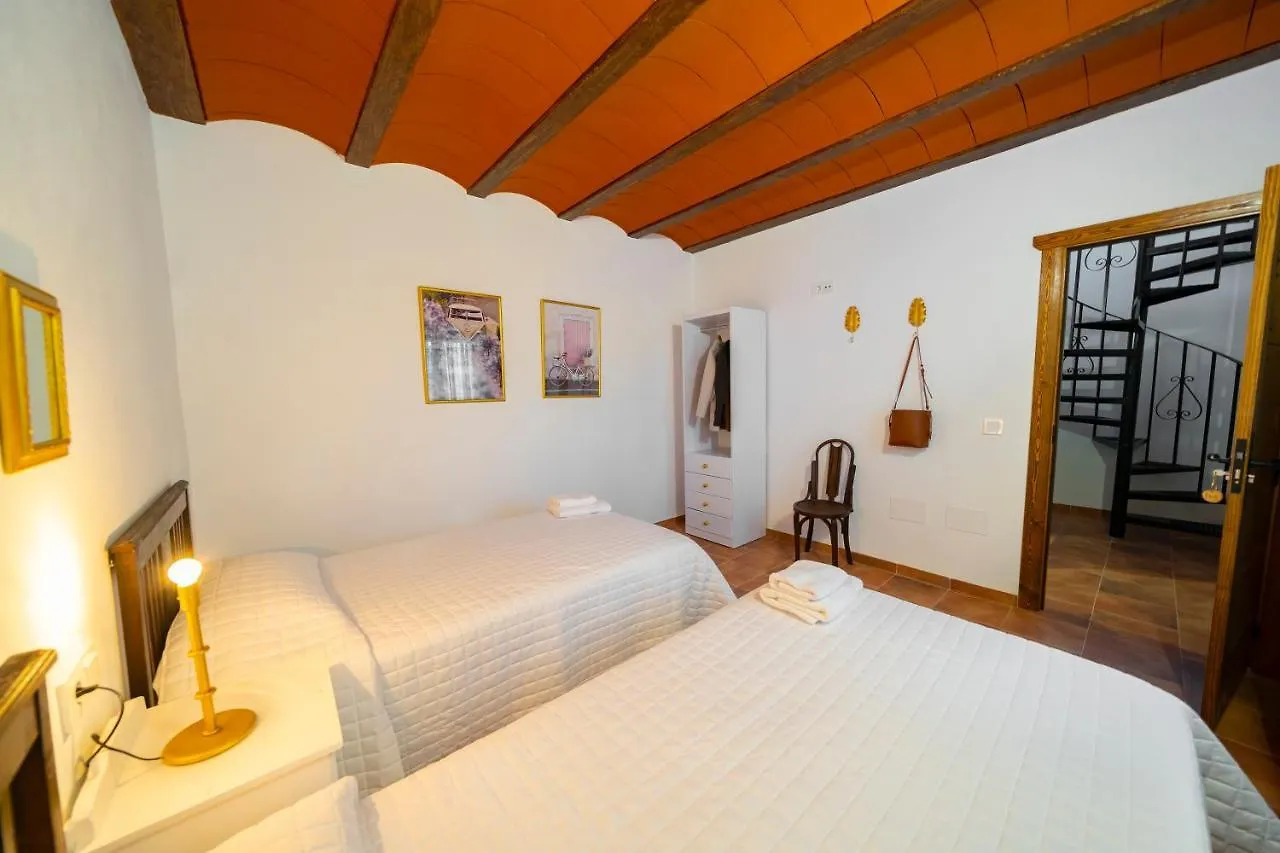 Casa Rural Casa Las Flores Tijola  0*, Tijola (Almeria)